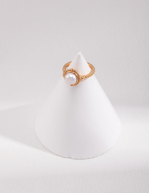 Pearl Ring