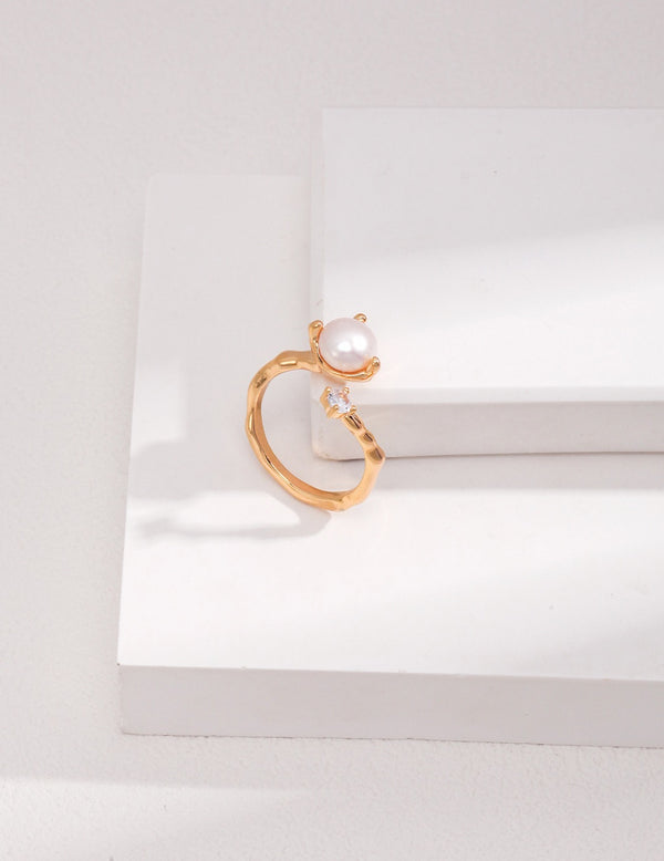 Pearl and Zirconia Ring