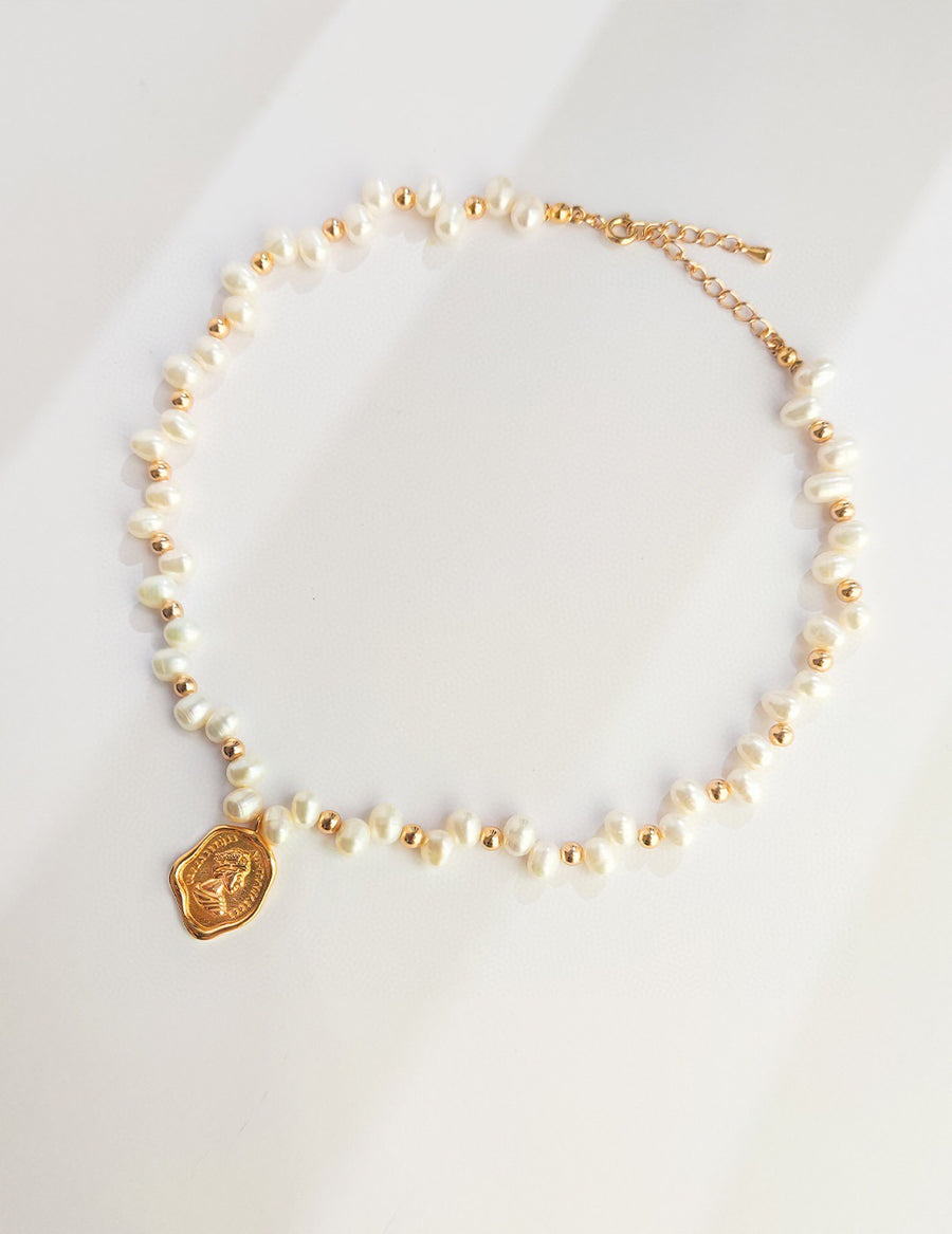 Royal Pendant Necklace